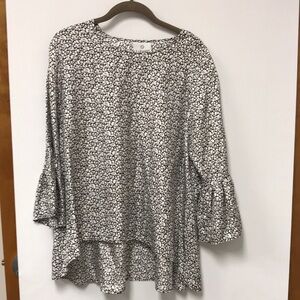 LaRoque Original 100% Silk Ditsy Leopard High-Low Blouse